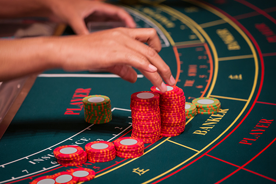Slots modernos com jackpots progressivos na 76bet